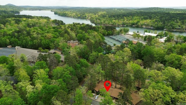 4 Macotera Place, Hot Springs Village, AR 71909