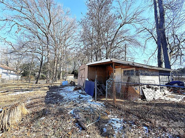 6625 Old Post Road, Charlotte, NC 28212