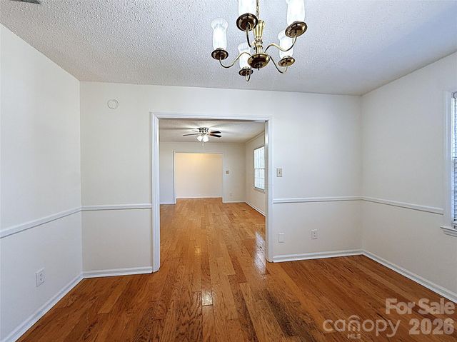 6625 Old Post Road, Charlotte, NC 28212