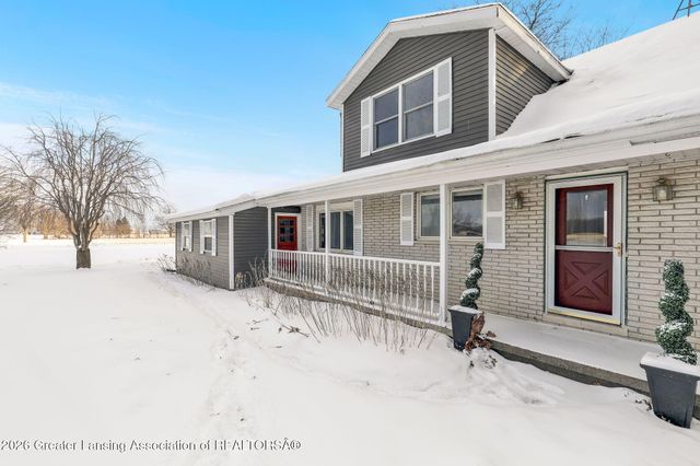 2470 E Herbison Road, Bath, MI 48808