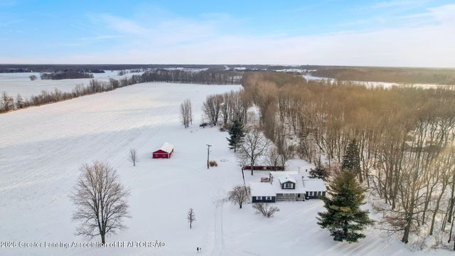 2470 E Herbison Road, Bath, MI 48808