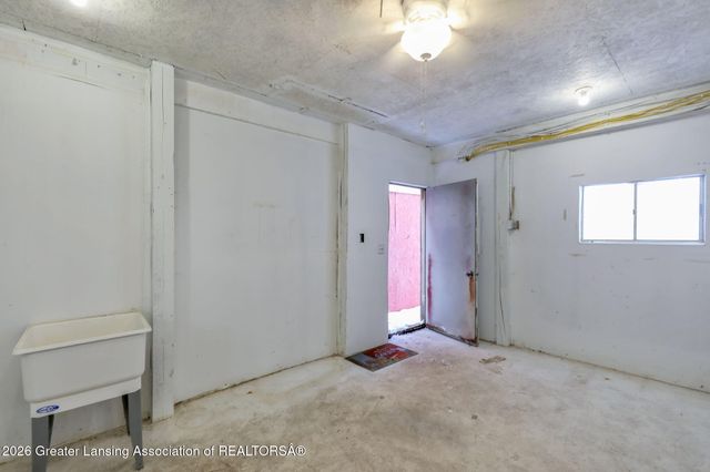 2470 E Herbison Road, Bath, MI 48808