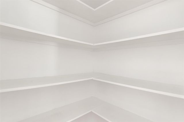 7770 Fm 834 E, Hull, TX 77564