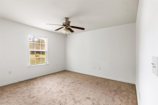 7770 Fm 834 E, Hull, TX 77564