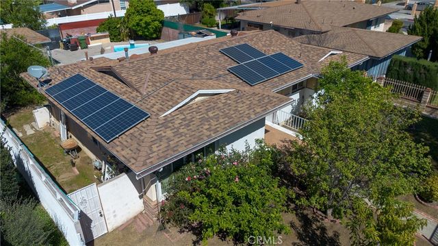 20309 Roscoe, Winnetka, CA 91306