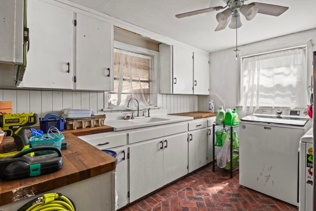 431 CR 2715, Mt Pleasant, TX 75455