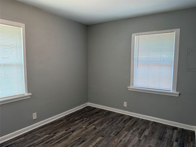 2506 Normont Circle, Fort Worth, TX 76103