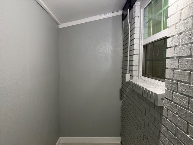 2506 Normont Circle, Fort Worth, TX 76103
