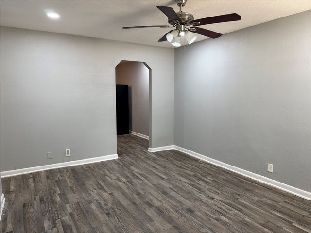 2506 Normont Circle, Fort Worth, TX 76103