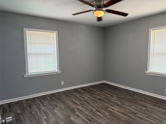 2506 Normont Circle, Fort Worth, TX 76103