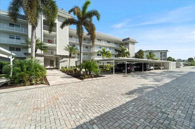 307 Goodlette-Frank RD S B202, Naples, FL 34102
