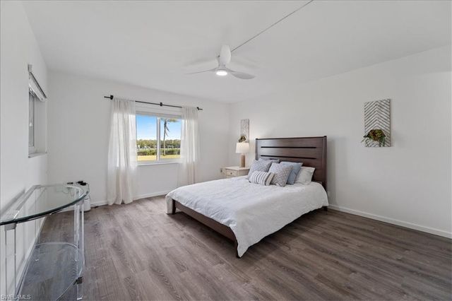 307 Goodlette-Frank RD S B202, Naples, FL 34102