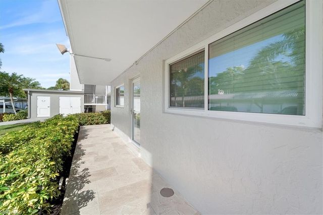 307 Goodlette-Frank RD S B202, Naples, FL 34102