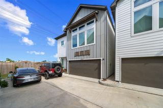 5902 Gardendale Drive F, Houston, TX 77092