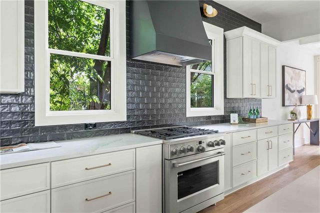 31 Walthall SE, Atlanta, GA 30316
