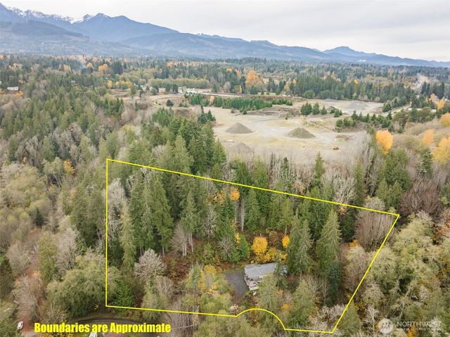 113 Red Cedar Lane, Port Angeles, WA 98362