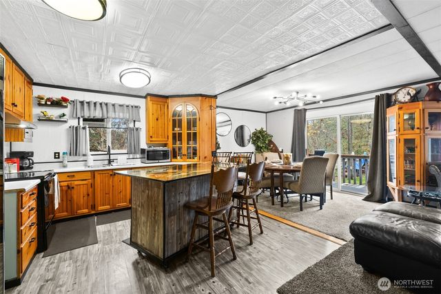 113 Red Cedar Lane, Port Angeles, WA 98362