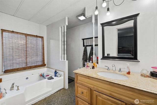 113 Red Cedar Lane, Port Angeles, WA 98362