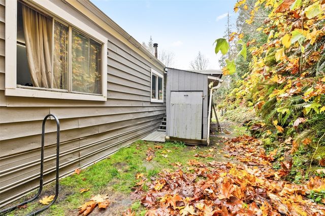 113 Red Cedar Lane, Port Angeles, WA 98362