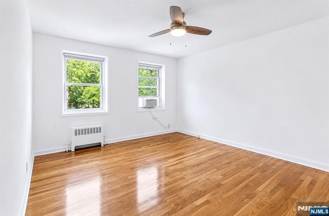 2320 Linwood Avenue 3F, Fort Lee, NJ 07024