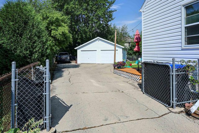 164 PLUMMER AVENUE, Neenah, WI 54956
