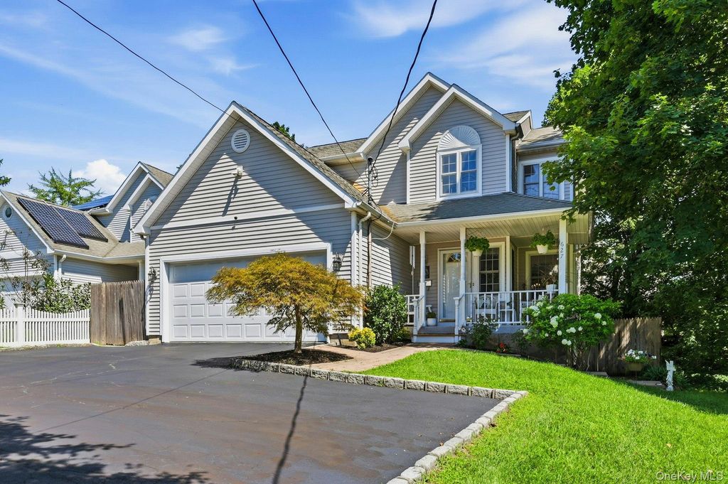 627 Main Street, Northport, NY 11768 — exterior