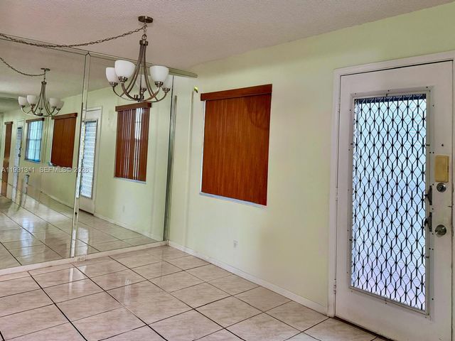 13355 SW 9th Ct 313H, Pembroke Pines, FL 33027