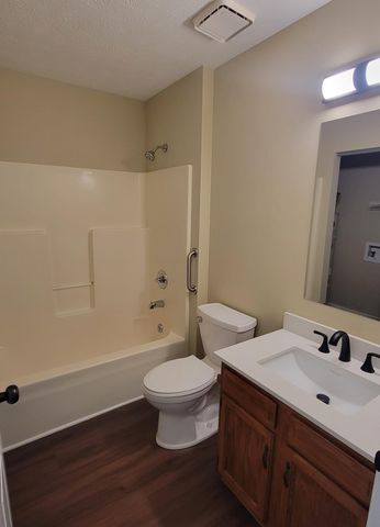 121 Lindsey Drive, Nicholasville, KY 40356