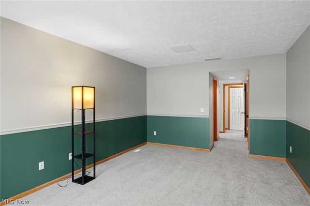 6667 Hidden Lake Trail, Brecksville, OH 44141