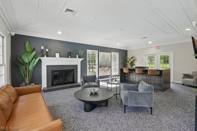 6667 Hidden Lake Trail, Brecksville, OH 44141