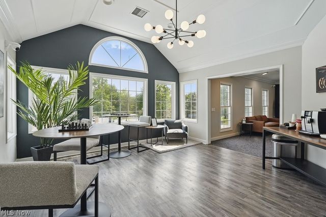 6667 Hidden Lake Trail, Brecksville, OH 44141