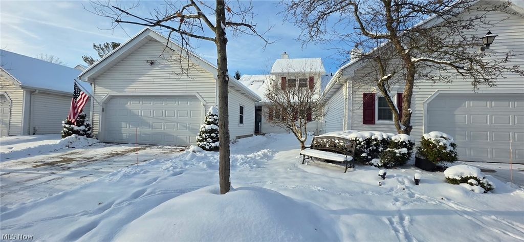 6667 Hidden Lake Trail, Brecksville, OH 44141