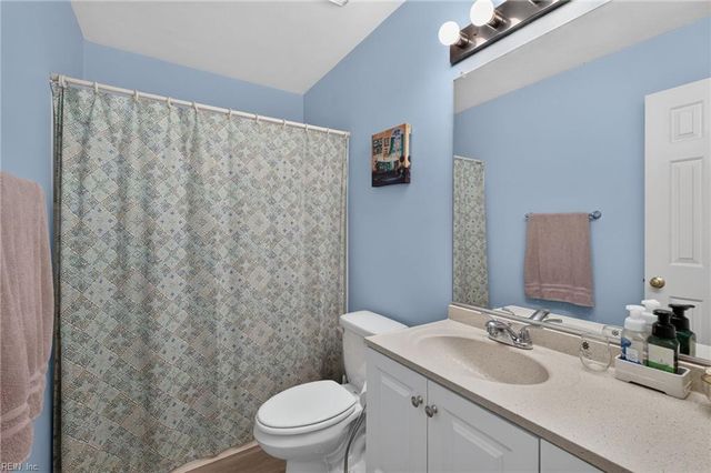 1952 John Brown LN, Virginia Beach, VA 23464
