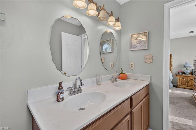 1952 John Brown LN, Virginia Beach, VA 23464