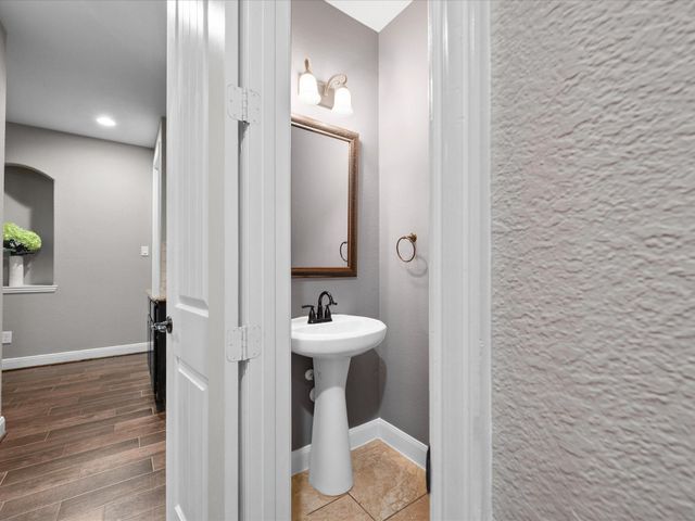 13202 Edison Trace Lane, Tomball, TX 77377