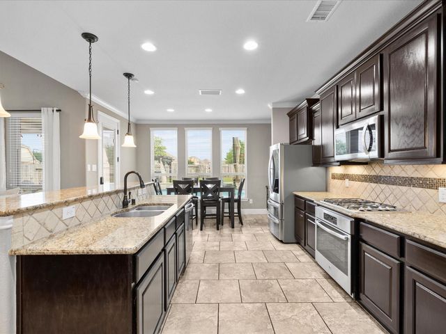 13202 Edison Trace Lane, Tomball, TX 77377