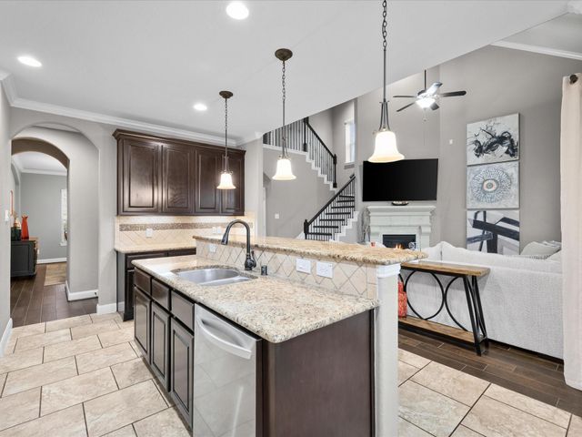 13202 Edison Trace Lane, Tomball, TX 77377
