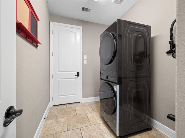 13202 Edison Trace Lane, Tomball, TX 77377