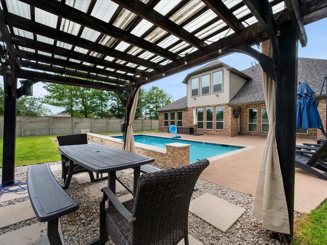 13202 Edison Trace Lane, Tomball, TX 77377