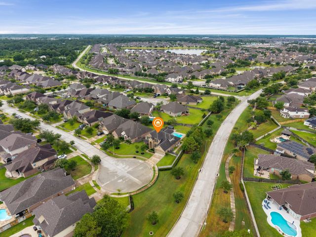13202 Edison Trace Lane, Tomball, TX 77377