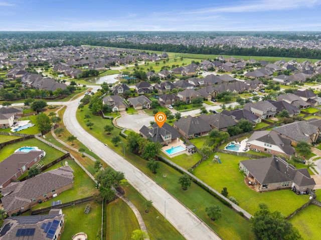 13202 Edison Trace Lane, Tomball, TX 77377