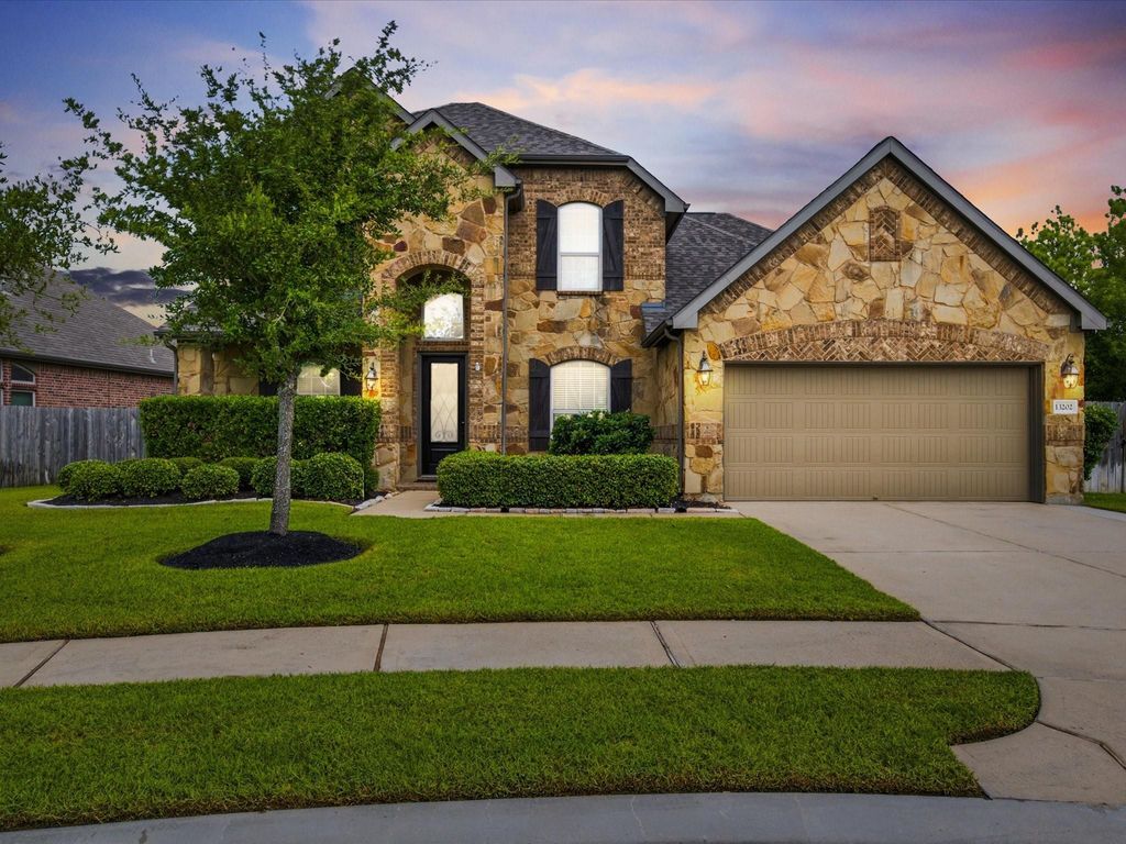 13202 Edison Trace Lane, Tomball, TX 77377