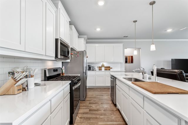 330 Rock Acre Drive, Lavon, TX 75166