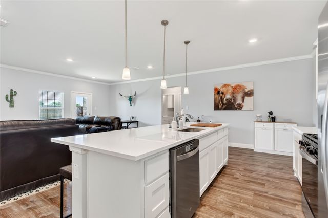 330 Rock Acre Drive, Lavon, TX 75166