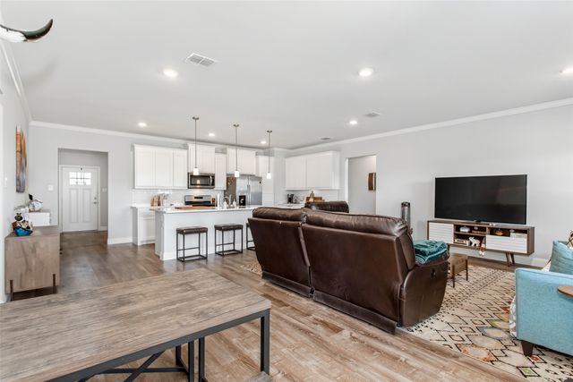 330 Rock Acre Drive, Lavon, TX 75166