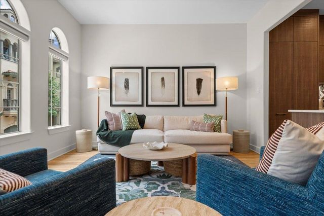 1529 Barton Springs RD 27, Austin, TX 78704