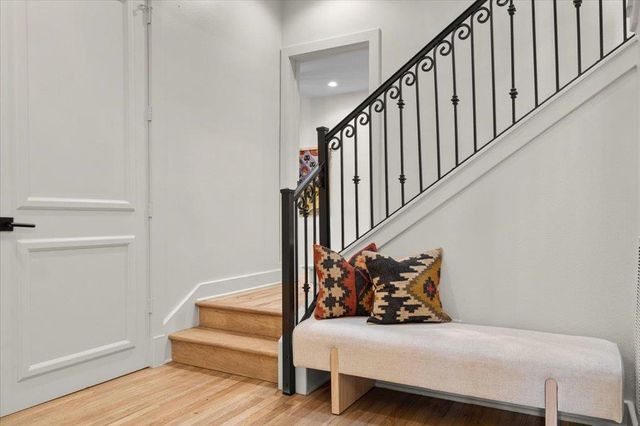 1529 Barton Springs RD 27, Austin, TX 78704