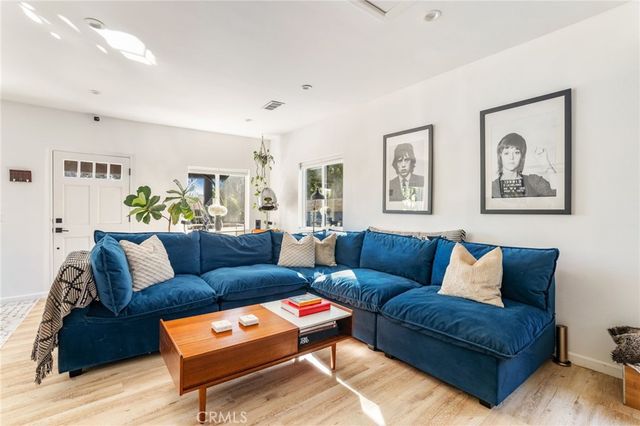 6029 Eleanor, Los Angeles, CA 90038