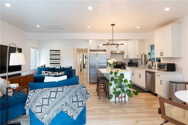 6029 Eleanor, Los Angeles, CA 90038