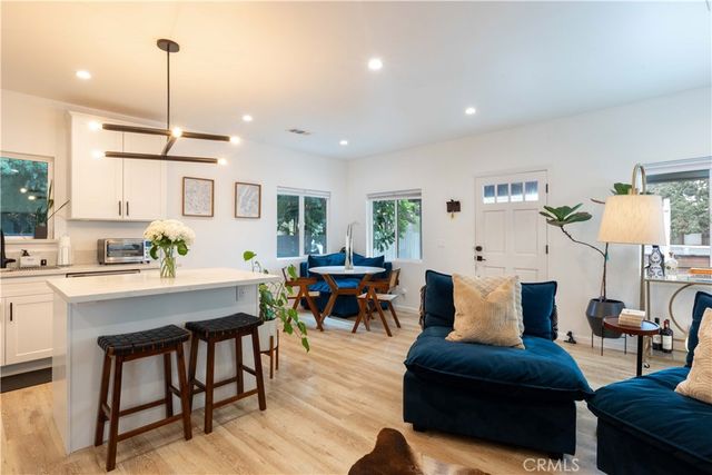 6029 Eleanor, Los Angeles, CA 90038